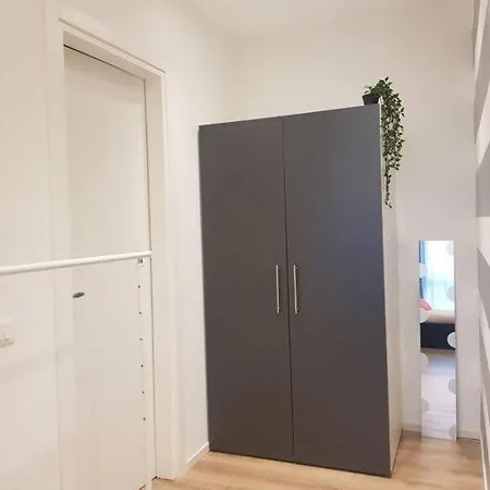 Bsuites Trieste In Centro Storico Con Wifi アパート *