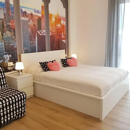 アパート Bsuites Trieste In Centro Storico Con Wifi