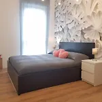 Bsuites Trieste In Centro Storico Con Wifi Apartament