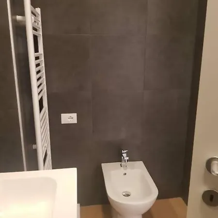 Apartment Bsuites Trieste In Centro Storico Con Wifi Padova