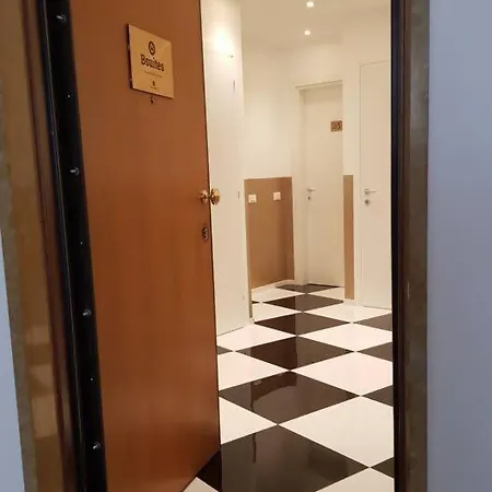 Bsuites Trieste In Centro Storico Con Wifi Apartment